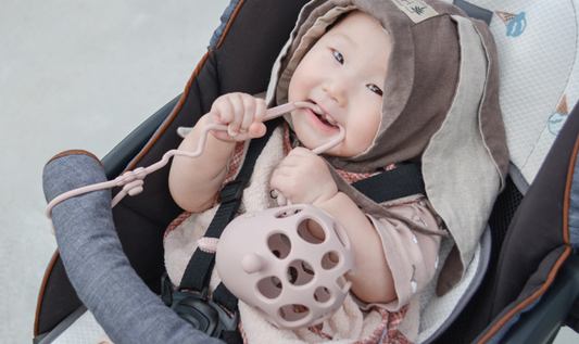 【煮沸・レンジOK】なんでも舐める時期に！衛生的な「洗えるおもちゃ」の選び方