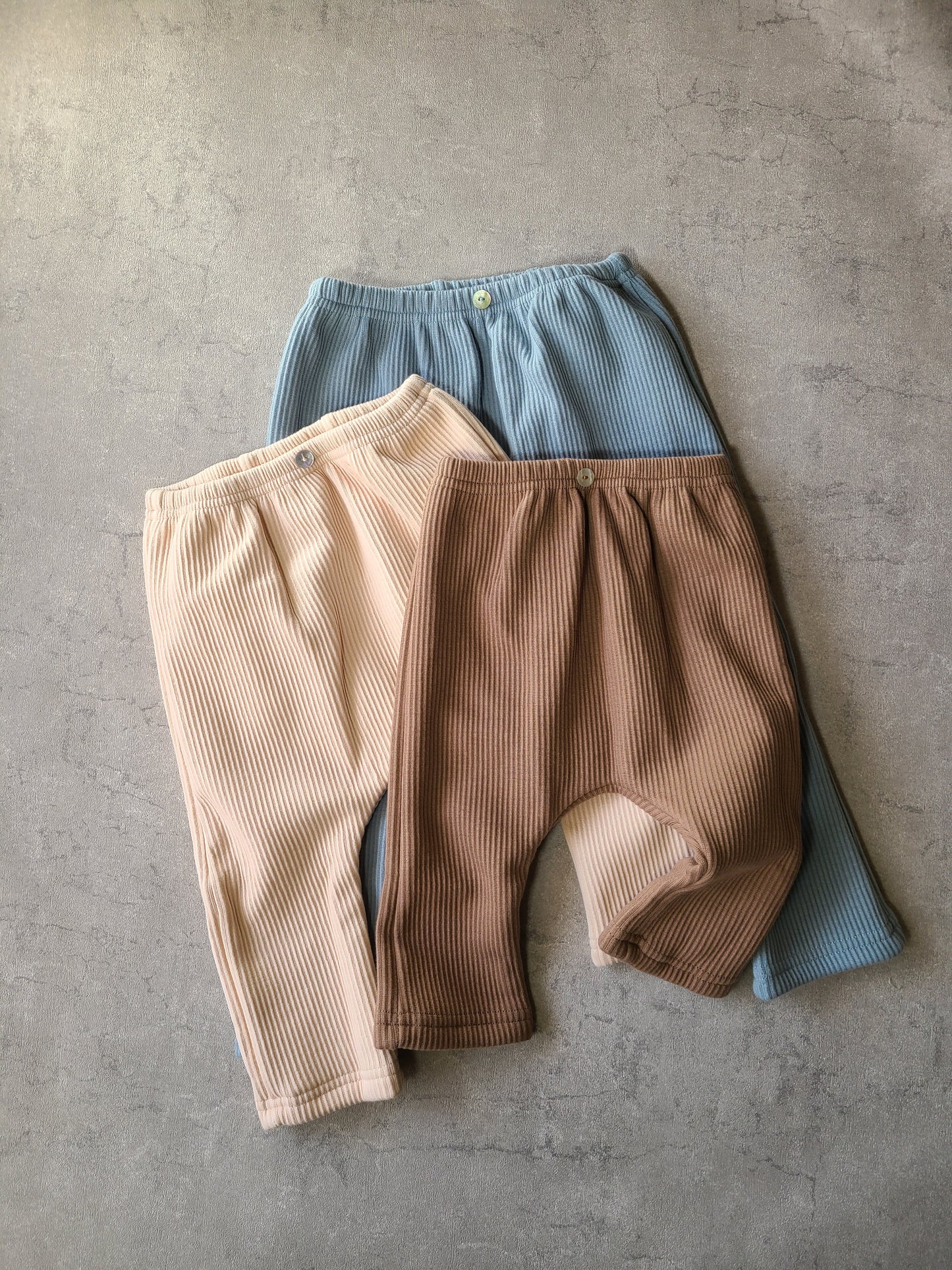 リブパンツ 裏起毛で暖かい 伸びる素材 60 70 80 90サイズ
