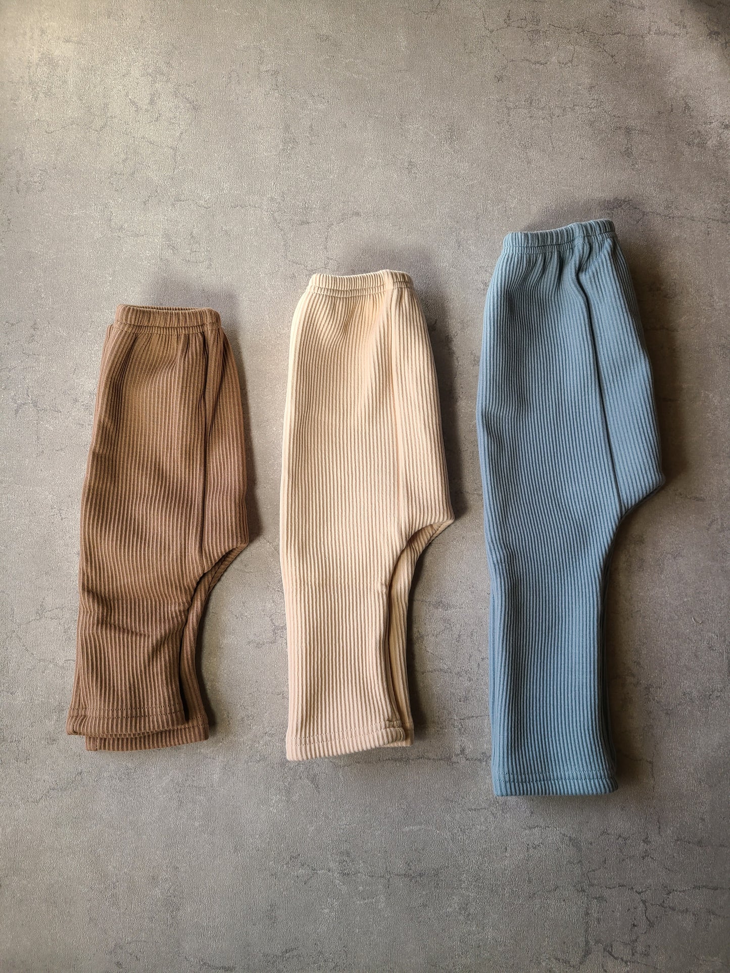 リブパンツ 裏起毛で暖かい 伸びる素材 60 70 80 90サイズ